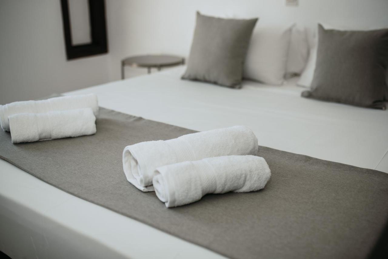 Ovis Hotel Apartments Ayia Napa Eksteriør billede