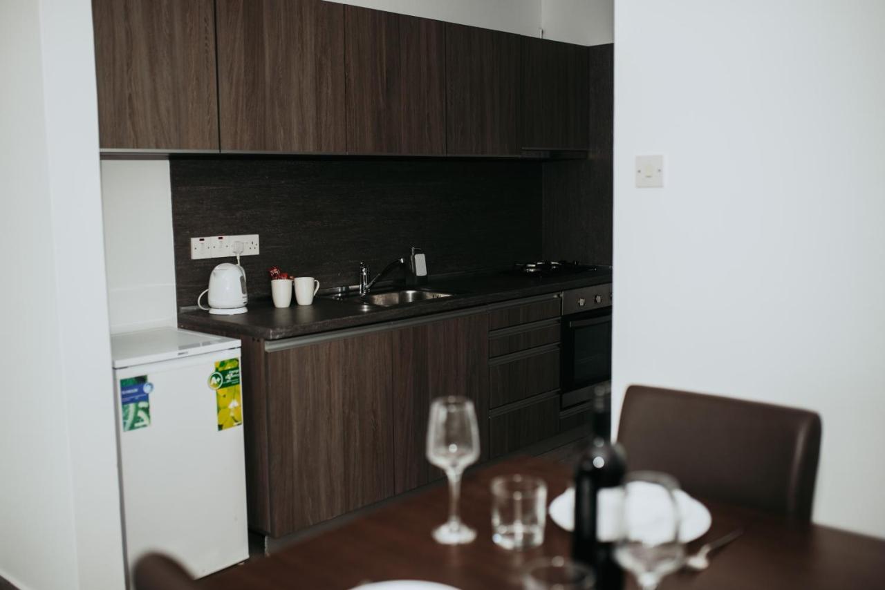 Ovis Hotel Apartments Ayia Napa Eksteriør billede