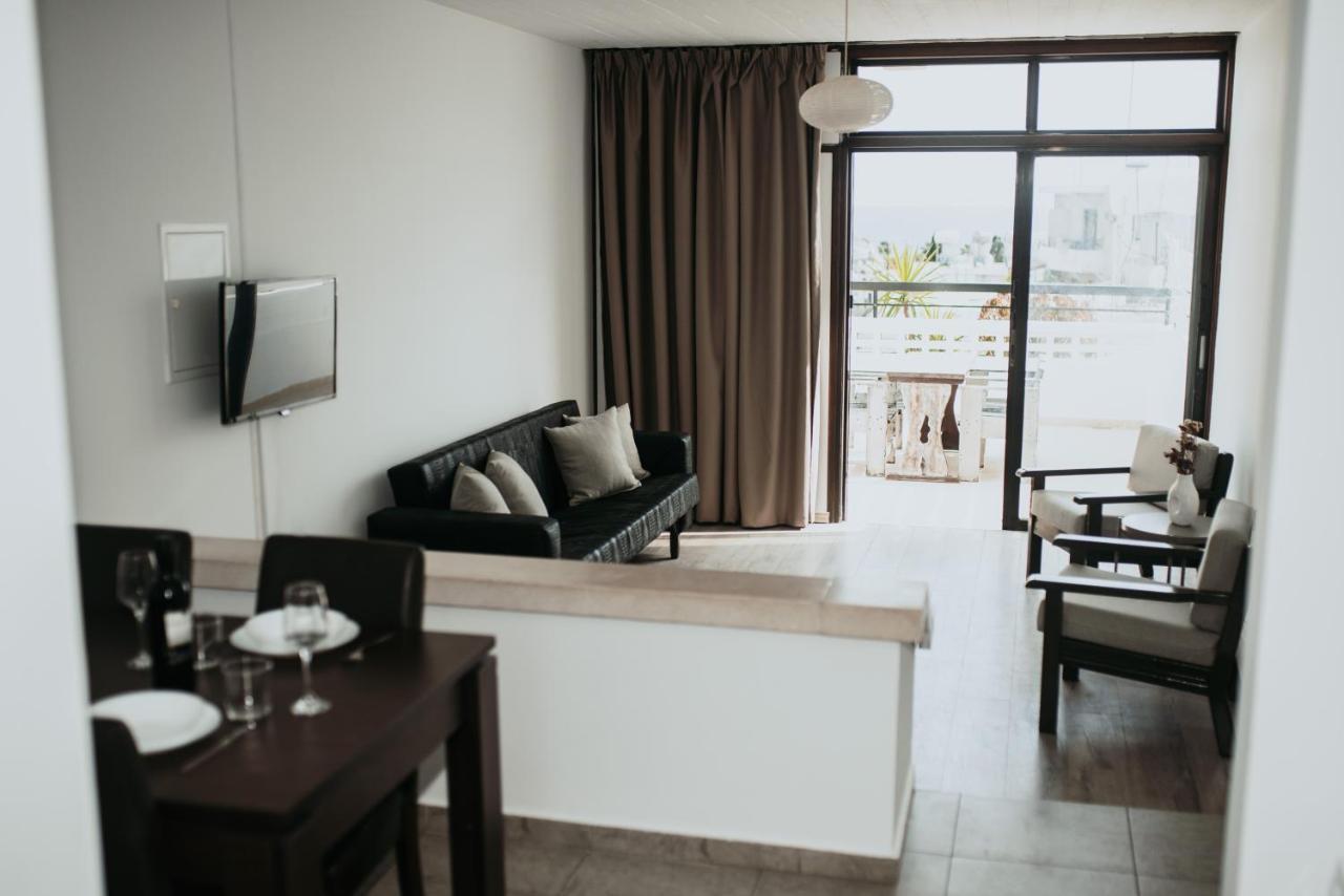 Ovis Hotel Apartments Ayia Napa Eksteriør billede