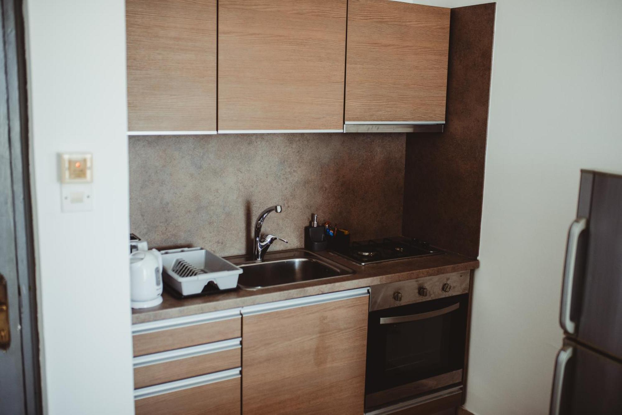 Ovis Hotel Apartments Ayia Napa Eksteriør billede